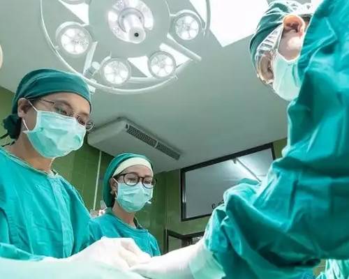 【UHG醫療新聞】2019 年台灣見證新一波醫病革命，醫療機器人會是關鍵解方嗎