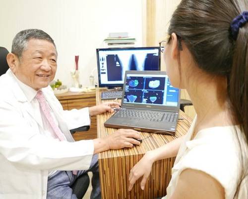 【新聞報導】膝關節換完就可走　機器手臂縮短復健時間